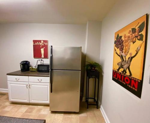 Charming Condo Near Downtown, NCSU and PNC Arena in Raleigh, USA