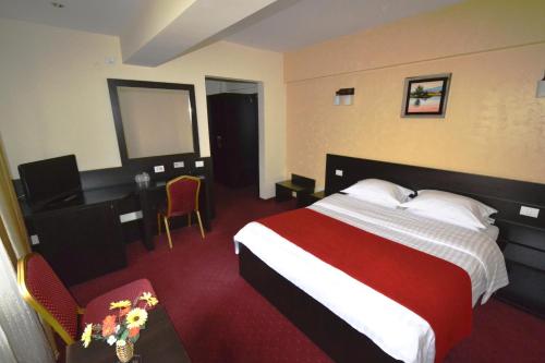 Hotel Ancor - image 6