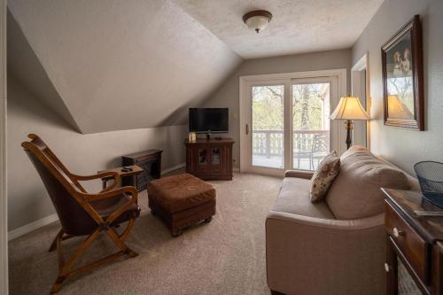 5 Ojo Inn Bed and Breakfast 5 Ojo Inn Bed and Breakfast