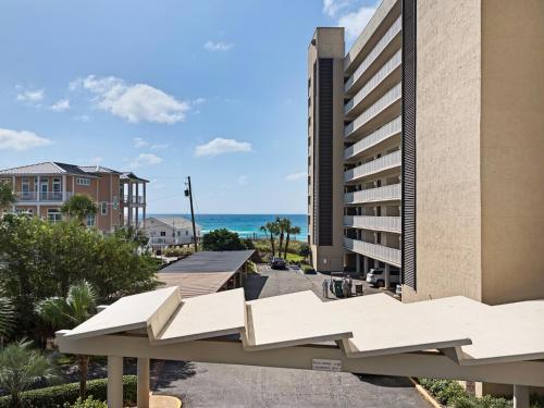 Mainsail Condominium 322 - image 12