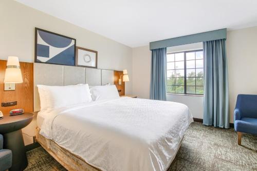 1 queen bed
