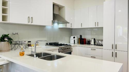 Melbourne Inner City Holiday Home Near CBD & Flemington in فليمنغتون