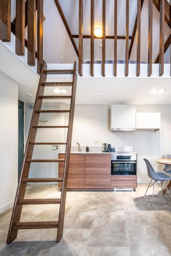 New Family Penthouse 7Min from Rotterdam Central Station top floor app4 2