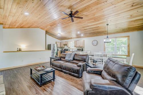 Cozy Cabin in Ellijay, USA