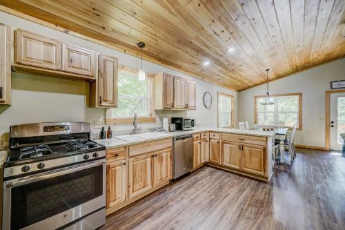 Cozy Cabin in Ellijay, USA