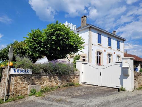 Vintage holiday home in Limousin with dual terarce