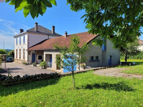 Vintage holiday home in Limousin with dual terarce