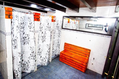 Salle de bain, El Refugio Lodge Hostel in Ushuaïa