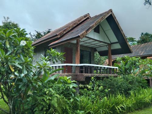 Khao Sok River & Jungle Resort - 숙소 외관