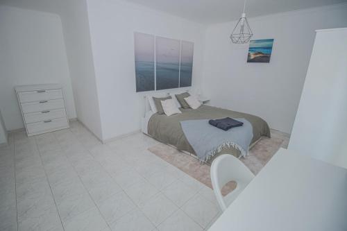 Charming Private Rooms in an Apartment A1 Penha - Faro