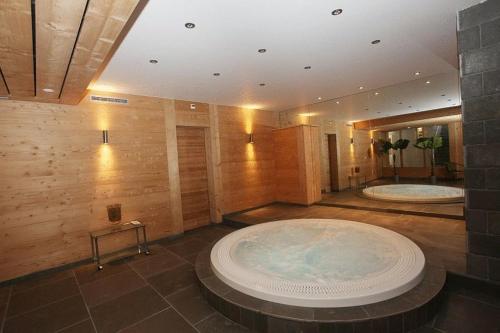 Helvetia hotel - image 2