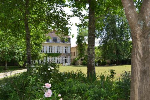 Château St Justin - Chambre d'hôtes - Saint-Justin