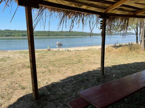 Deportes y ocio, Vila Siminica in Turnu Severin