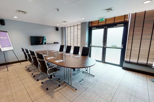 Village Hotel Glasgow - image 12