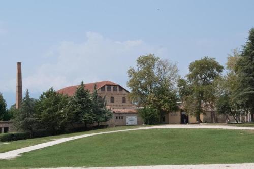  Meteora Christian's Place in Tríkala