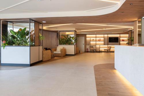 Empfangshalle, Primavera Park in Parque de l'Aiguera