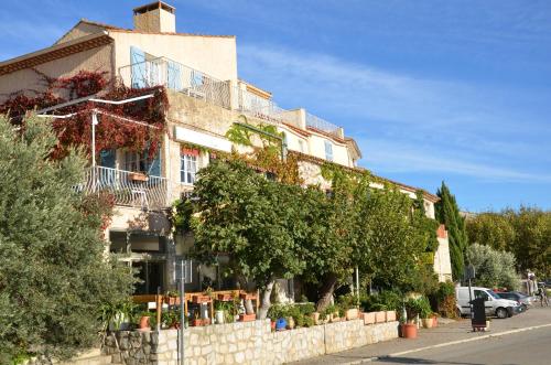 Auberge du Lac - Hotel - Bauduen