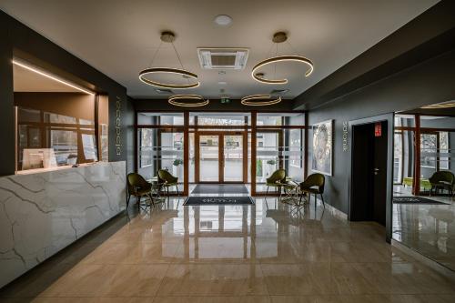 Ieeja, Hotel Polonia in Grabanow