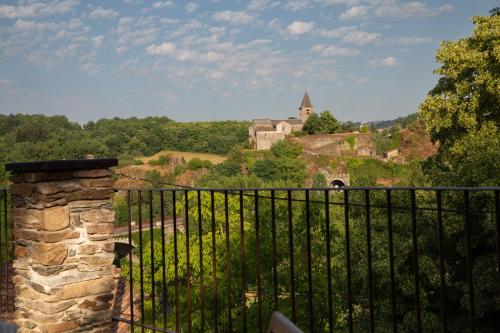 附近景點, Le studio, gîte de la Moulinquié (Le studio, gite de la Moulinquie) in 聖西爾居