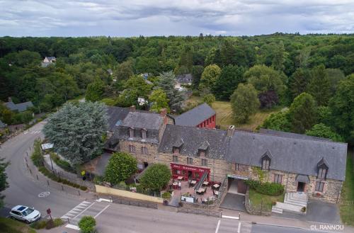Logis Hôtel le Relais de Brocéliande Spa