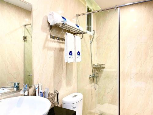Marina Hotel Bình Dương - 화장실