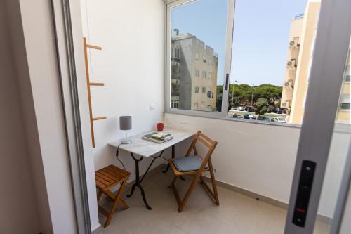 Sun & Beach Apartment by Soulplaces, Costa da Caparica (photo 2)