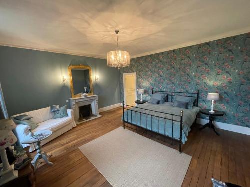 Chateau du Grand Lucay Room Type - Deluxe King Room