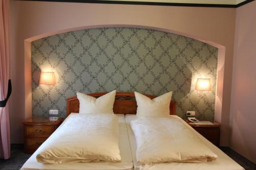 Historik Hotel Goldener Hirsch Rothenburg - image 8