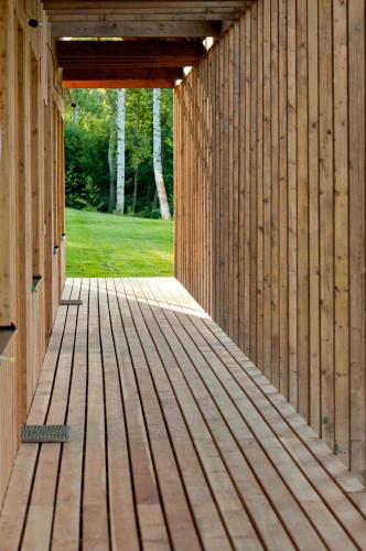 ระเบียง/ชานเรือน, Chalupy Rajsko na Šumavě (Chalupy Rajsko na Sumave) in ดโลฮาเวส