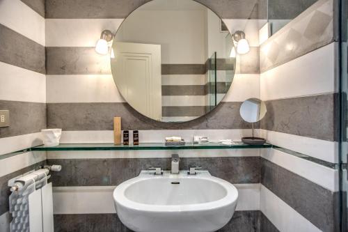 Magia at Colosseum - image 7