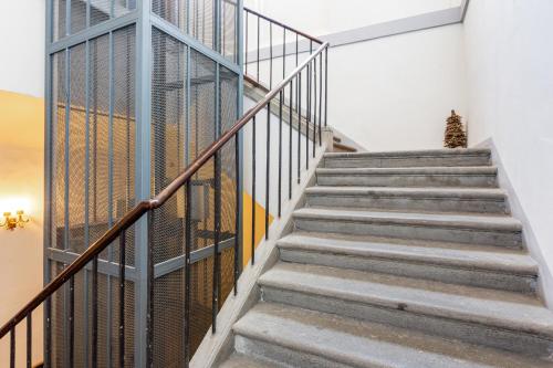 GuestHost - San Francesco Modern and Central Apartments 5
