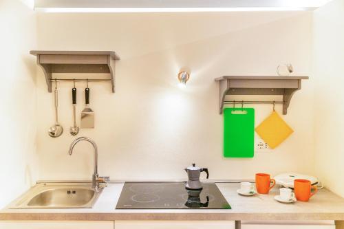 GuestHost - San Francesco Modern and Central Apartments 5