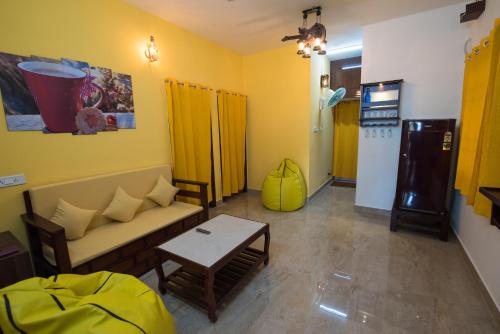 Cheerful 2-bedroom near Auro Beach