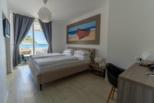 Superior Double Room - Beach Front