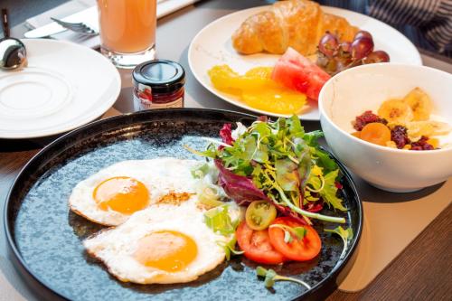 376354461 b'mine Hotel Frankfurt Airport