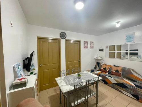 2 Bedroom Condominium Unit at 8 Spatial Condo Ma-a