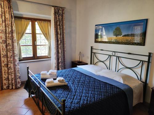 2 bedrooms, 3 beds