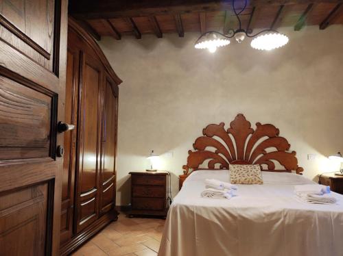 2 bedrooms, 4 beds
