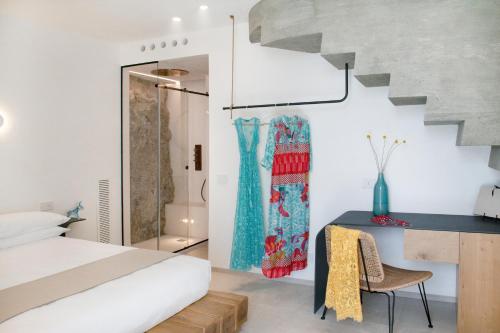 Double Room with Garden View room in Una Villa - Amalfi Boutique Rooms B&B