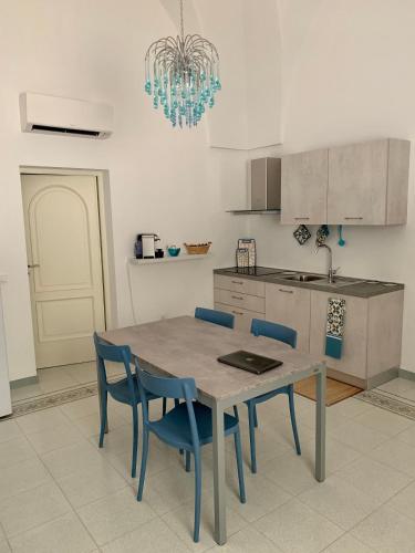 InterMezzo - located in the center of Salento equidistant from the 2 seas gîte à louer Scorrano