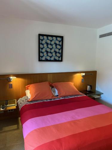 1 queen bed