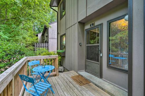 Stylish Durham Townhome Less Than 5 Mi to Downtown! in เซย์เวิร์ดไดรฟ์