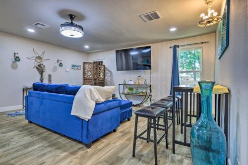 Updated San Antonio Home Near Dtwn and Parks! in San Antonio, USA