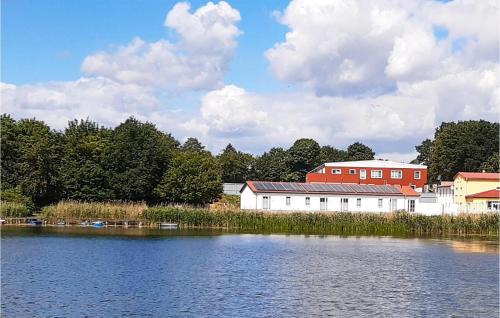 Gemütliches Haus In Gützkow Mit Seeblick in Gützkow, Deutschland