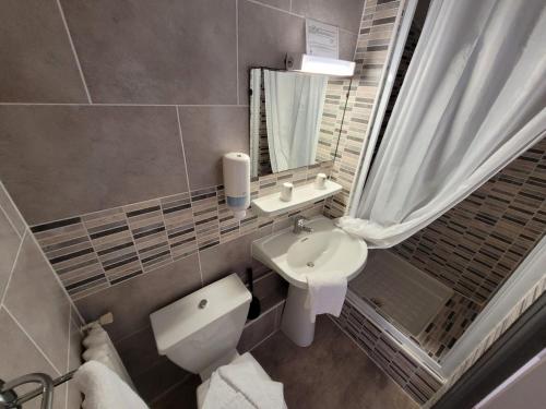 LE CERETAN HOTEL