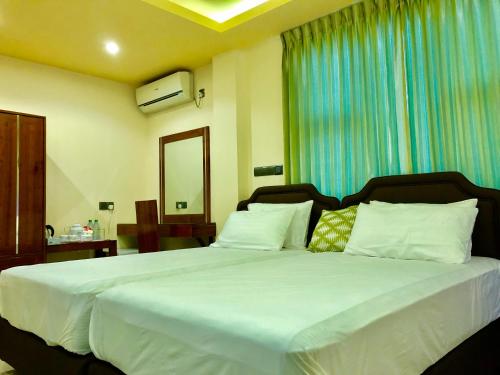 CONTENTO RETREAT CONTENTO RETREAT