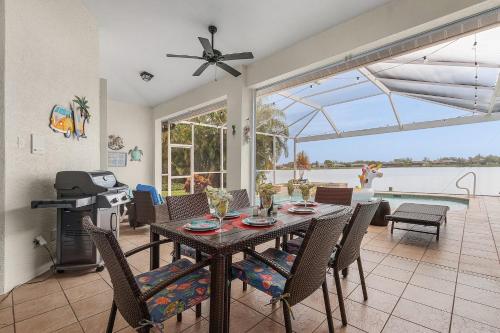 Lake View Villa - image 11