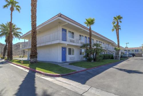 Motel 6-Rancho Mirage, CA - Palm Springs