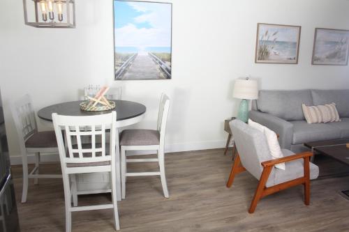 Gateway to Greenwich Suites in St Peters Bay (PE)
