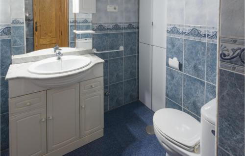 Two-Bedroom Apartment image 3